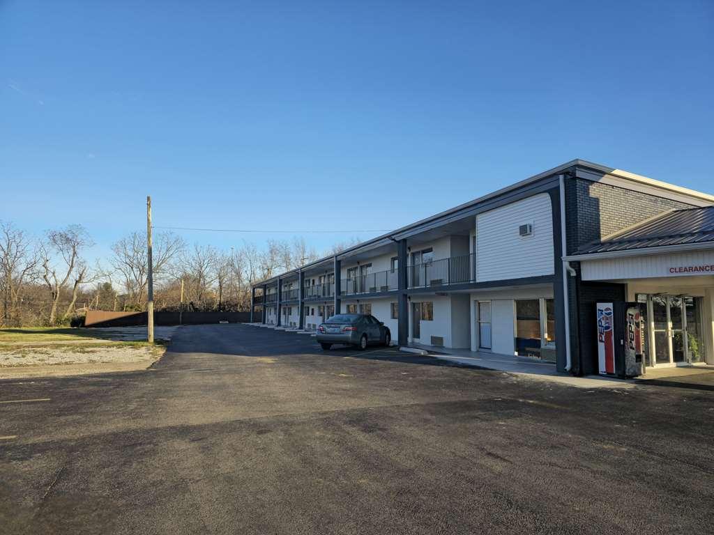 Americas Best Value Inn Elizabethtown Exterior photo